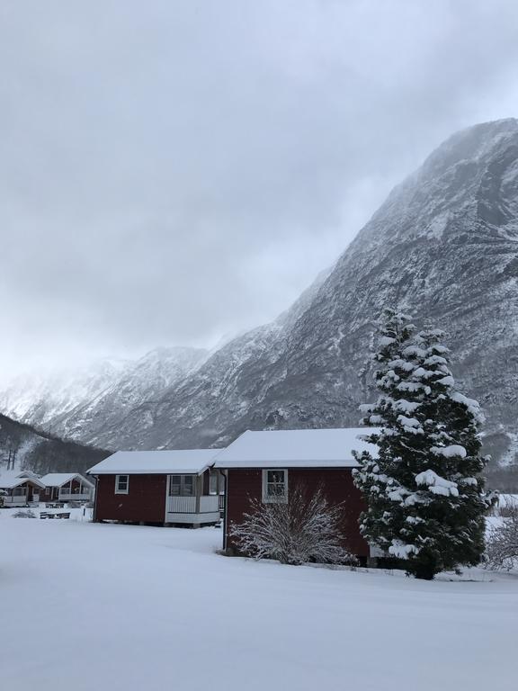 Gudvangen Camping Hotel Exterior photo